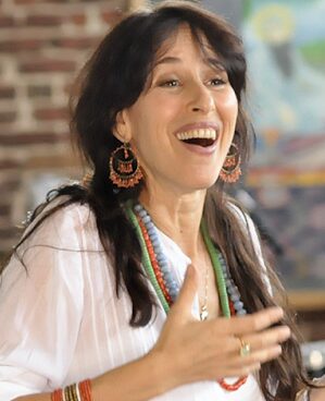 Maggie-Wheeler-bios